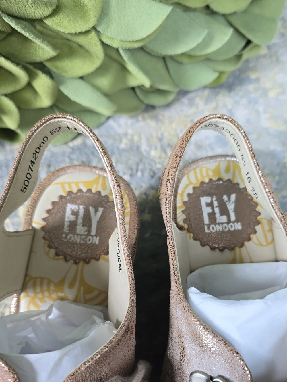 Fly London Women’s YLFA  Metallic Gold Lace-Up Slingback Sandals Size 38